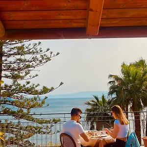 Baia Delle Sirene 3*, Taormina Itália