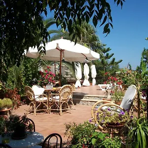 il-giardino-di-graziella.taorminaitalyhotels.com/